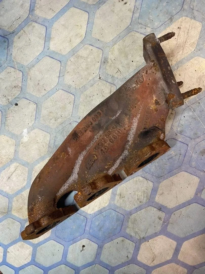 Коллектор выпускной Audi A6 2004-2011 C6