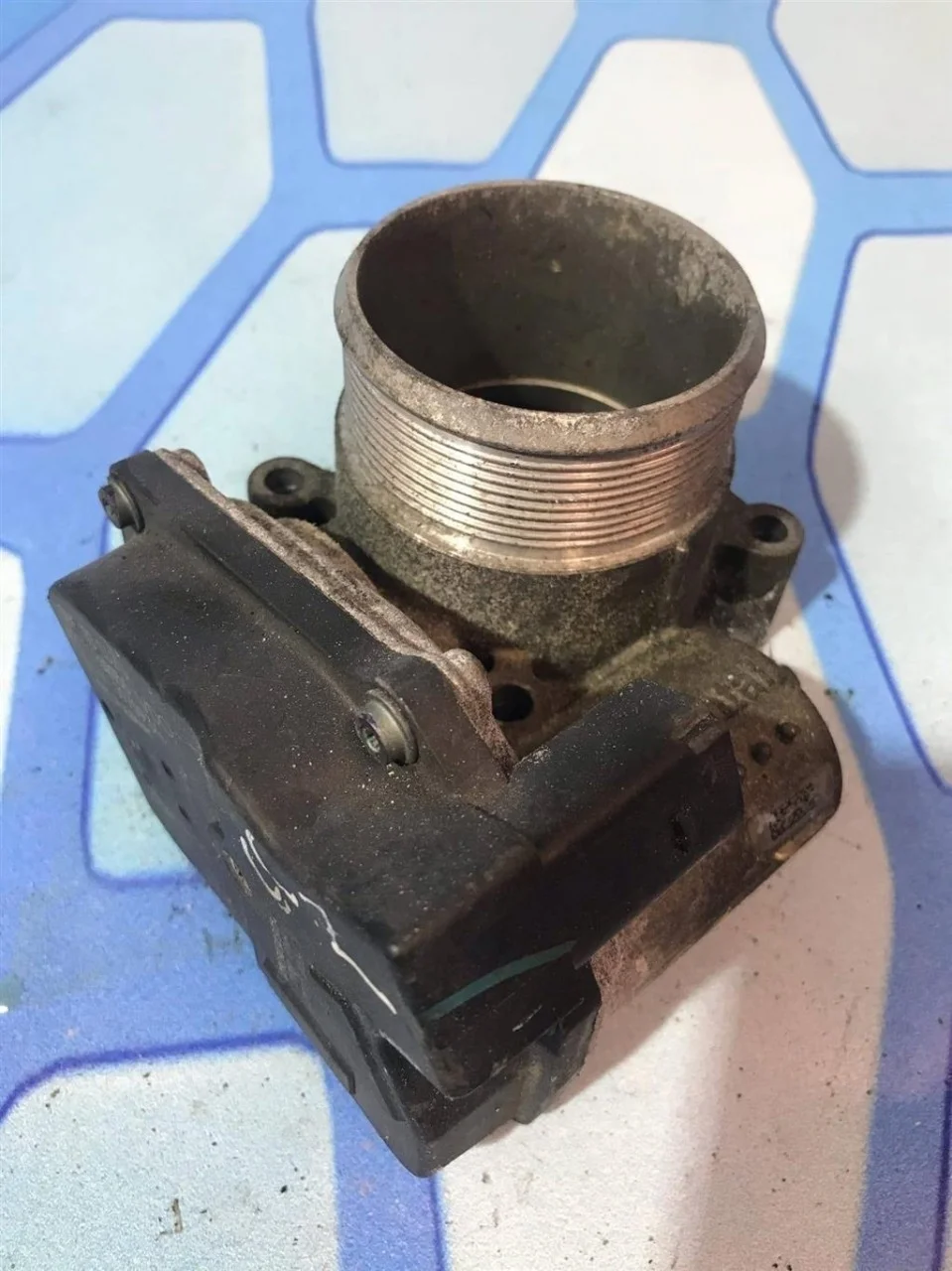 Дроссельная заслонка Audi A6 2004-2011 C6