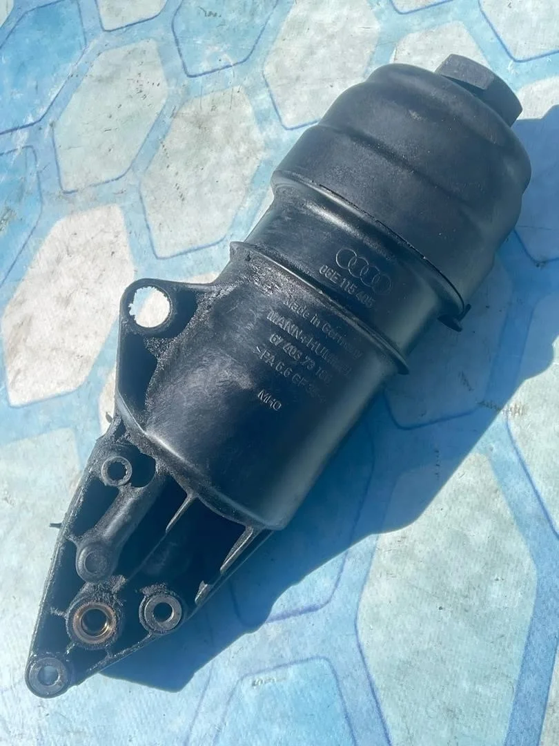 Корпус масляного фильтра Audi A6 2004-2011 C6