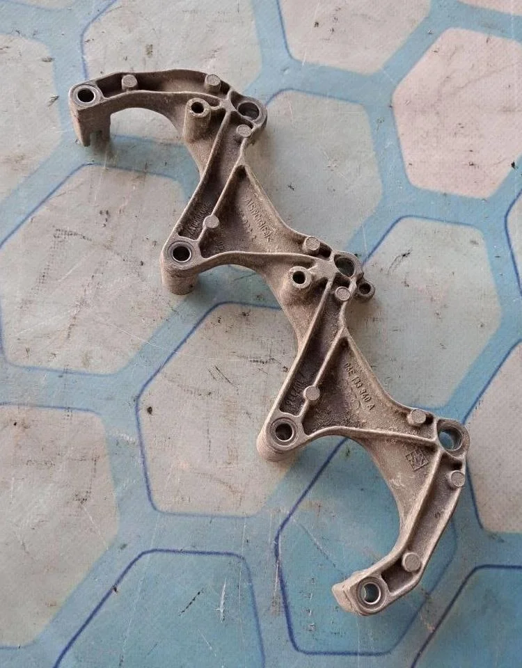 Кронштейн Audi A6 2004-2011 C6