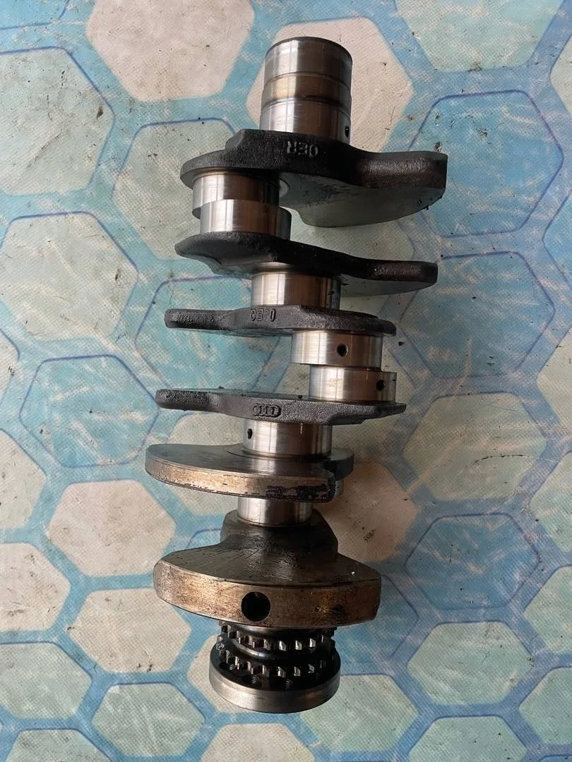 Коленчатый вал Audi A6 2004-2011 C6