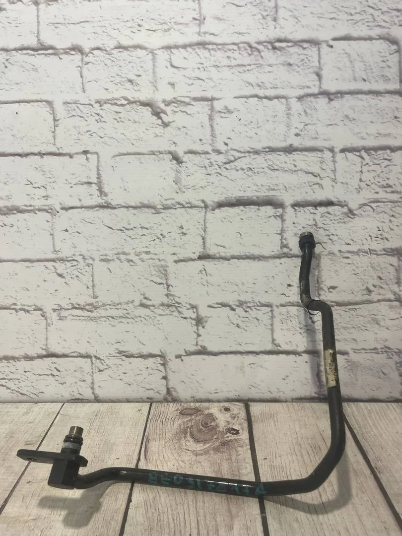 Трубка системы охлаждения акпп Audi A6 2004-2011 C6