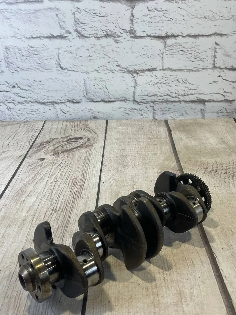 Коленчатый вал Audi A6 2004-2011 C6