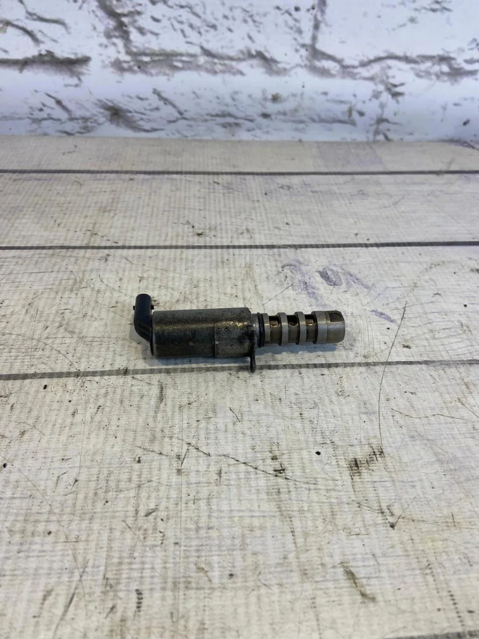 Клапан электромагнитный Audi A6 2004-2011 C6