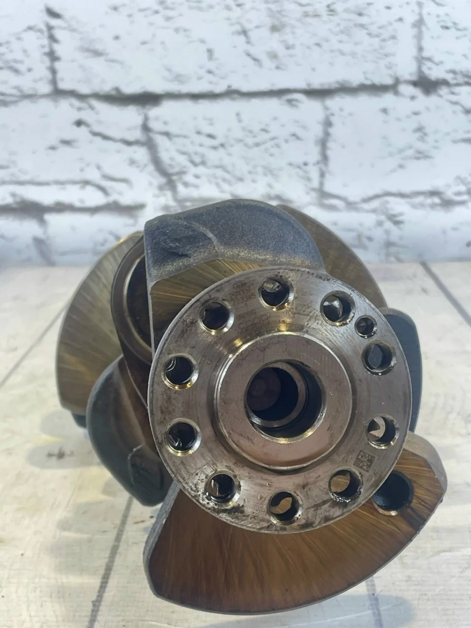 Коленчатый вал Audi A6 2004-2011 C6