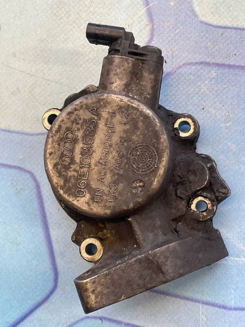 Кронштейн тнвд Audi A7 2011-..