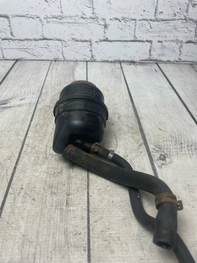 Бачок гидроусилителя руля Audi A8 2003-2010 D4