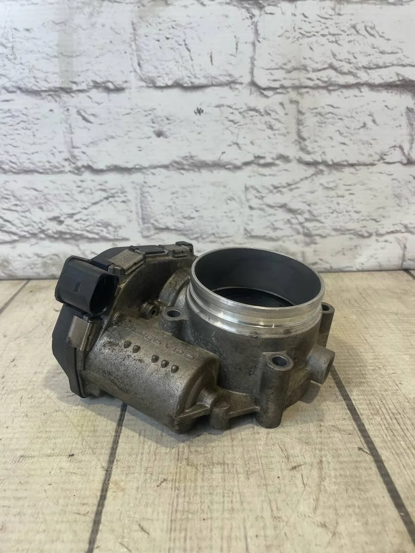 Дроссельная заслонка Audi A8 2003-2010 D4