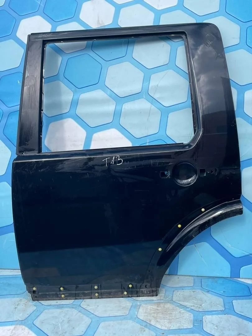 Дверь задняя левая Land Rover Discovery 3 2004-2009