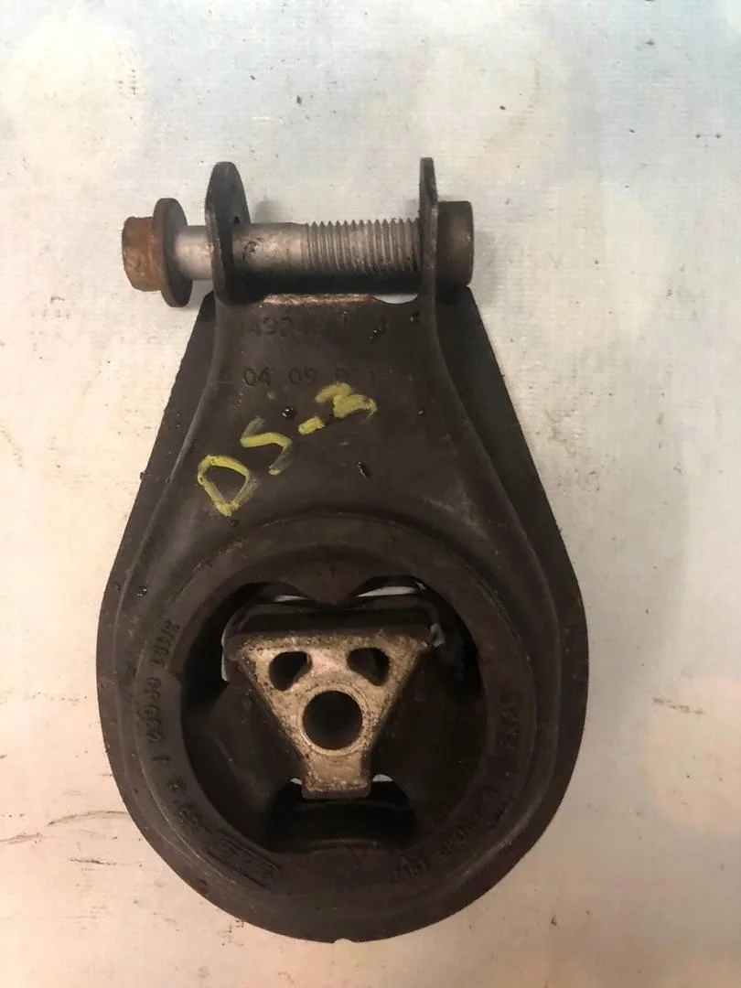 Опора кпп задняя Ford Focus 2 2005-2008