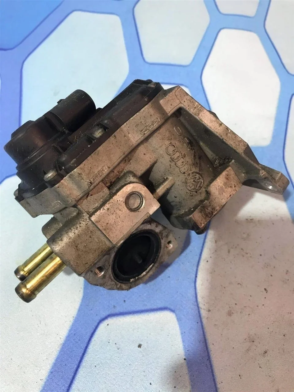 Клапан егр VW Golf 2003-2009