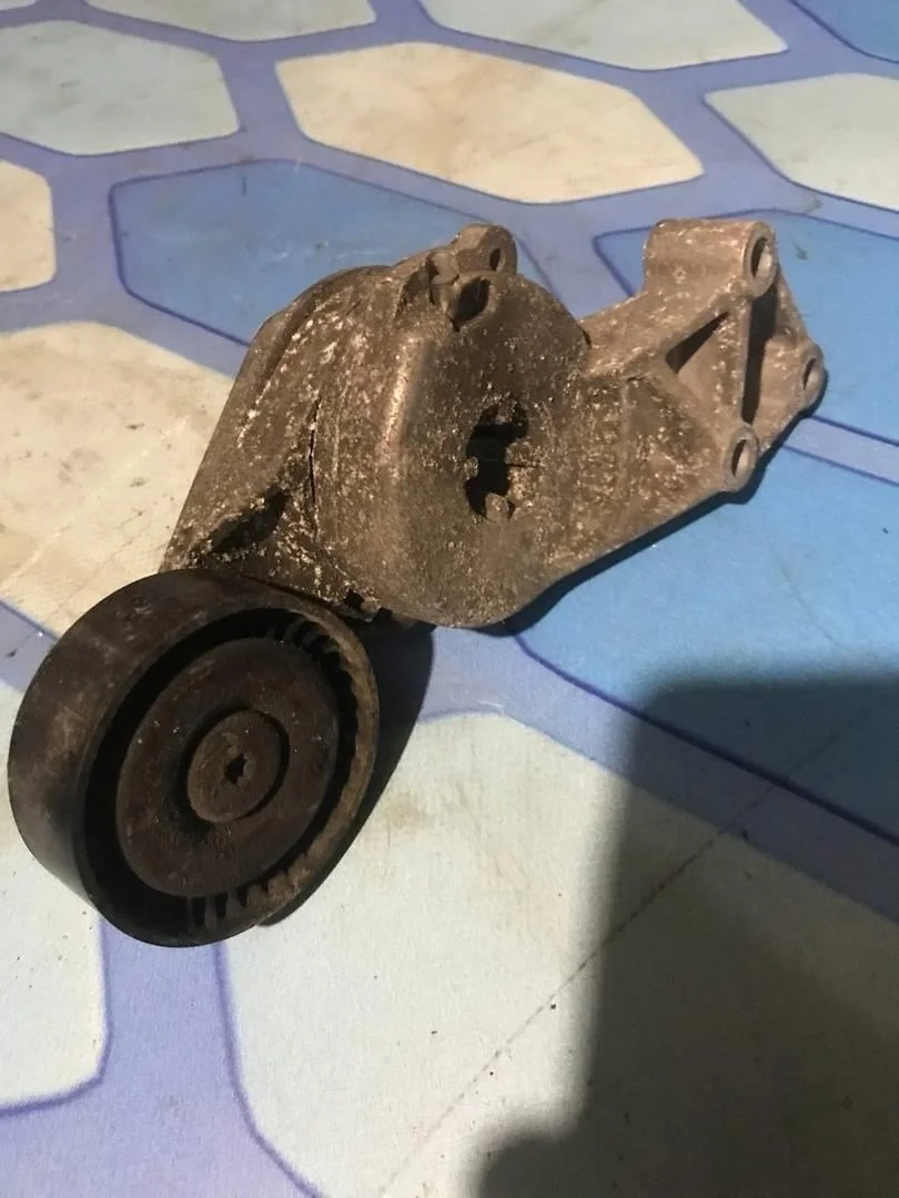 Ролик натяжителя ремня VW Golf 2003-2009