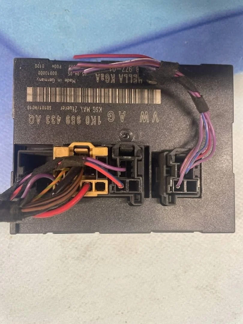 Блок комфорта VW Golf 2003-2009