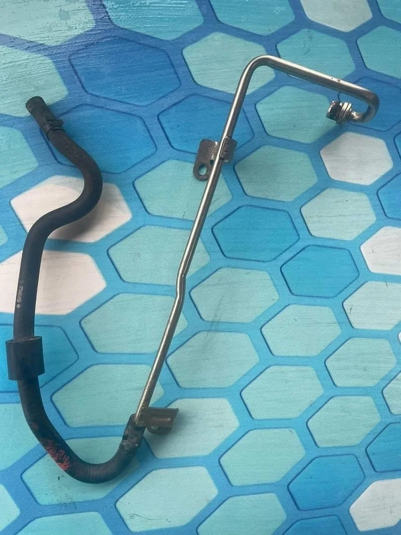 Трубка системы охлаждения VW Golf 6 2009-2012