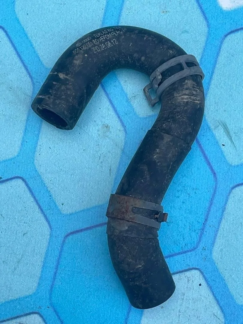 Патрубок охлаждения VW Golf 7 2012-2017