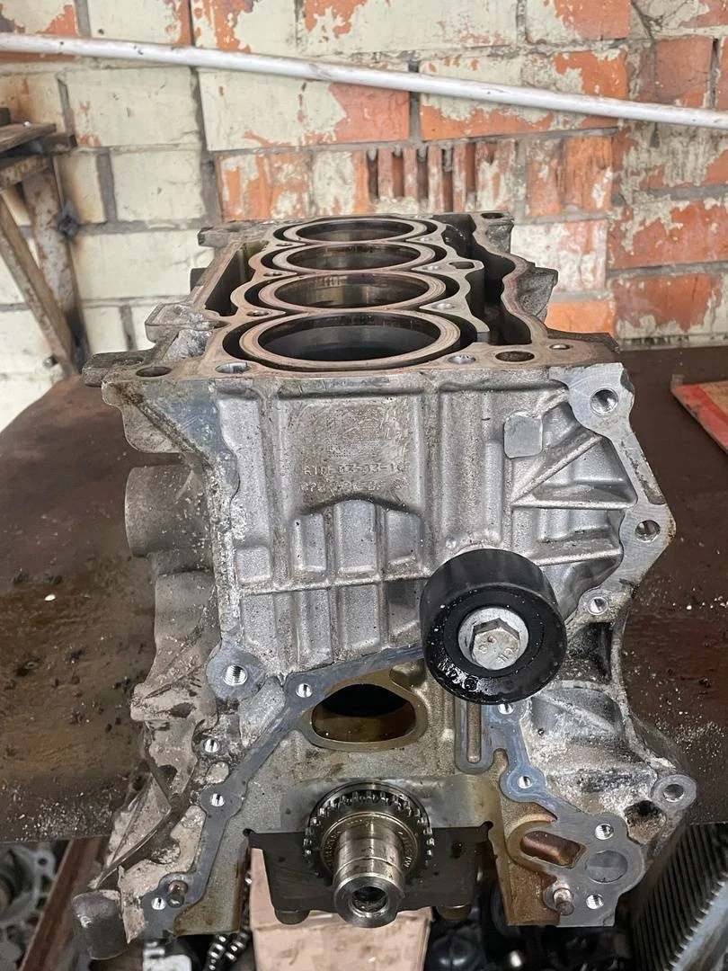 Блок цилиндров двигателя сборе VW Golf 7 2012-2017