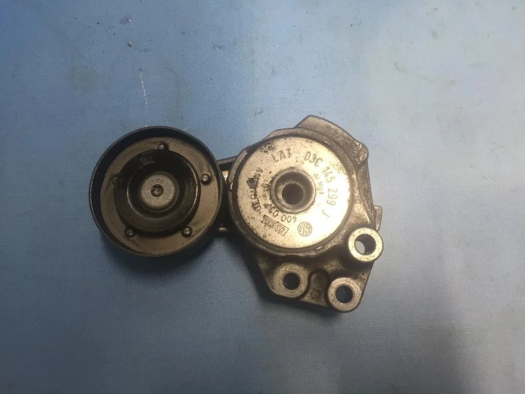 Ролик натяжителя ремня VW Jetta 2006-2011