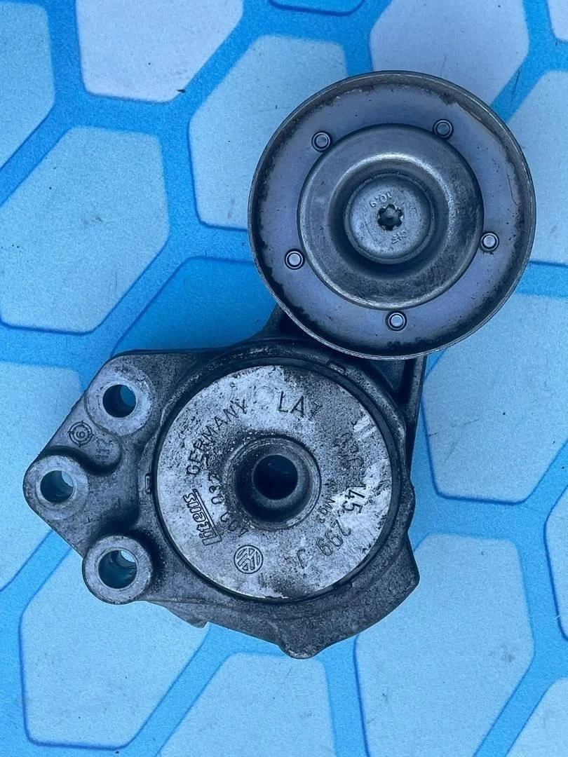 Ролик натяжителя ремня VW Jetta 2011-.в.