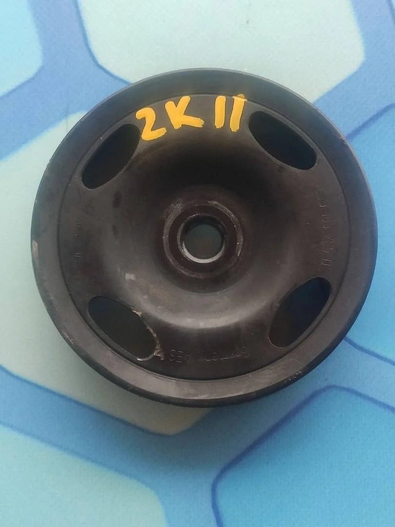 Шкив коленвала VW Jetta 2011-..