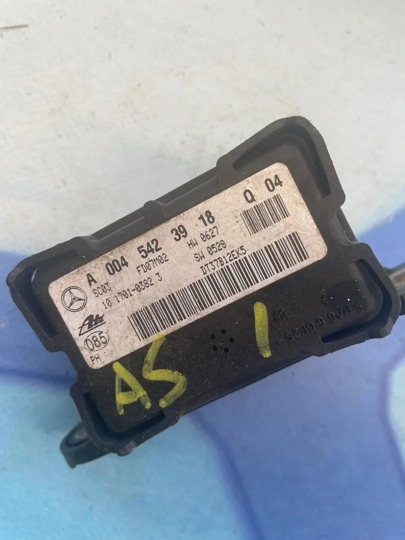 Датчик ускорения Mercedes ML 2005-2011 W164