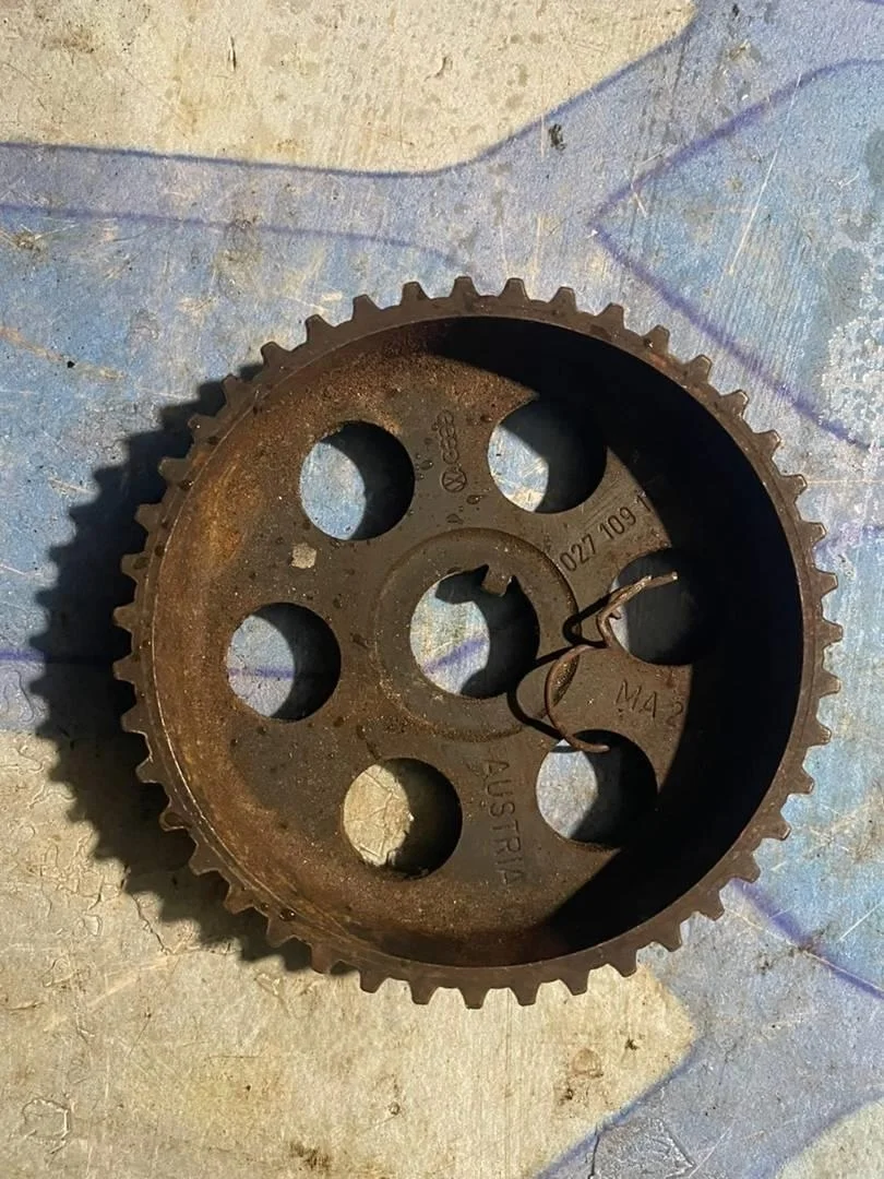 Шестерня вала промежуточного VW Passat 1996-2000 B5