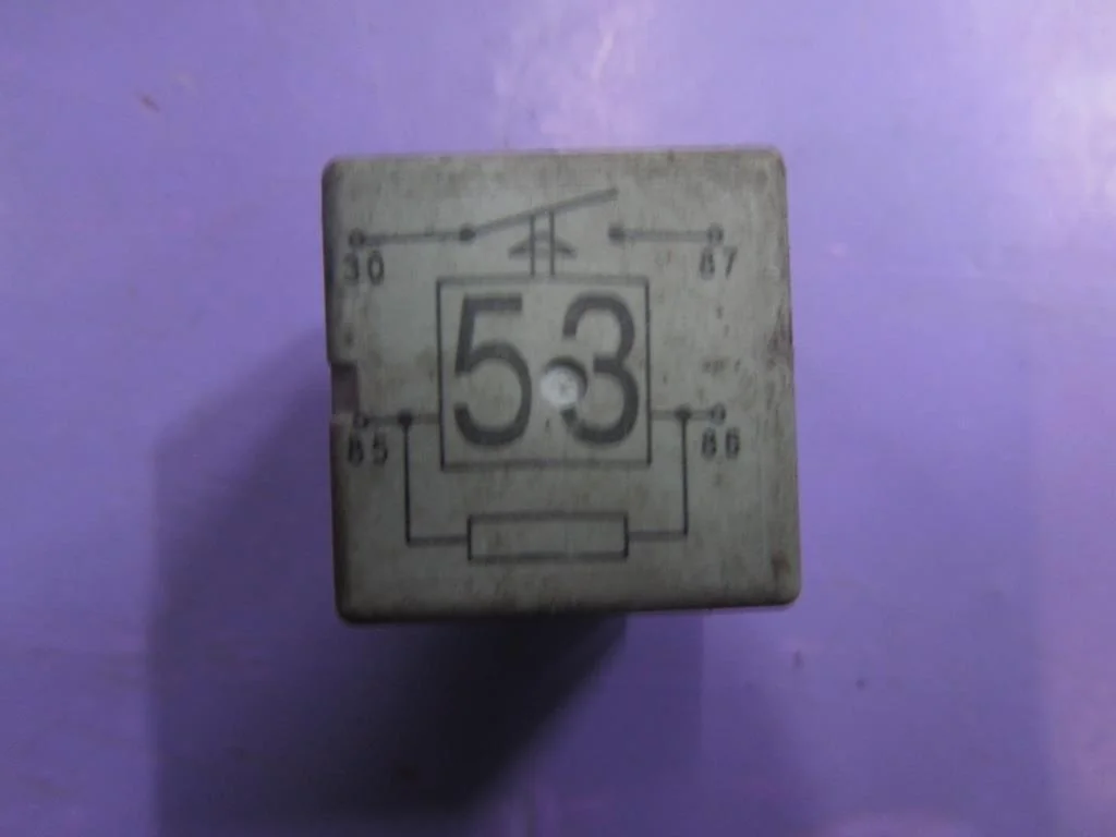 Реле VW Passat 2001-2005 B5+