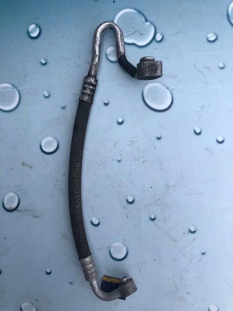 Трубка кондиционера VW Passat 2001-2005 B5+