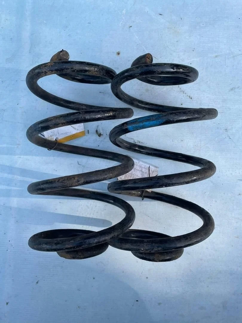 Пружина задняя VW Passat 2001-2005 B5+