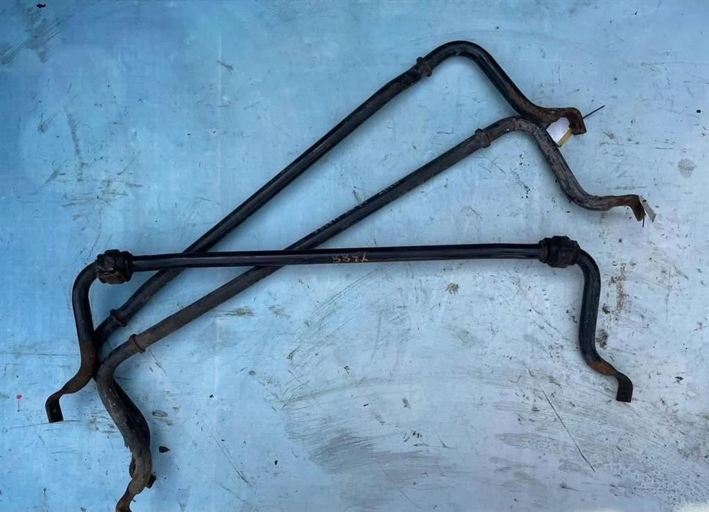 Стабилизатор передний VW Passat 2001-2005 B5+