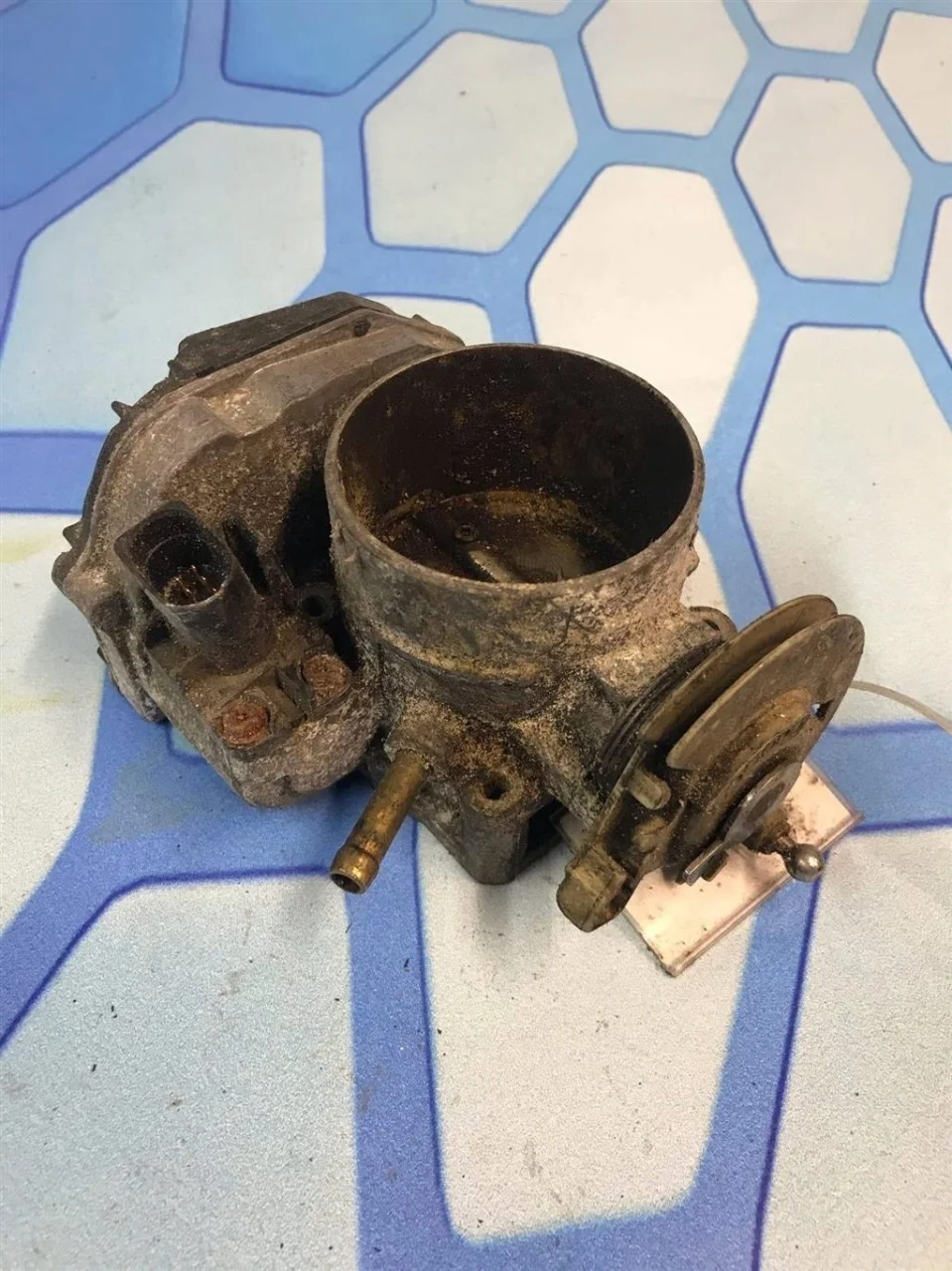 Дроссельная заслонка VW Passat 2001-2005 B5+