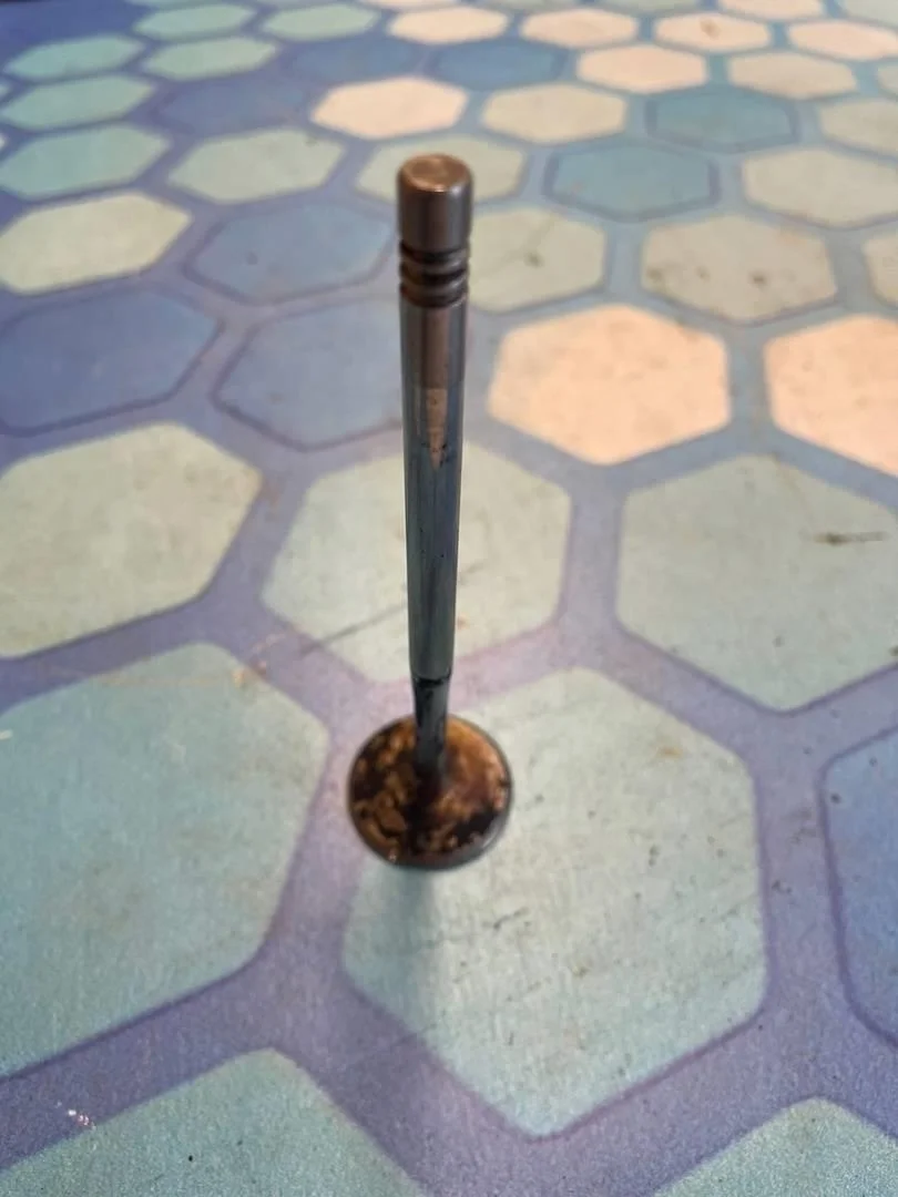 Клапан впускной VW Passat 2001-2005 B5+