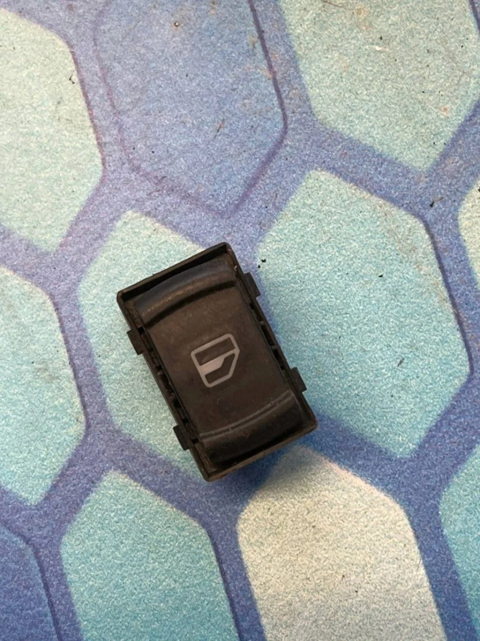 Кнопка стеклоподъемника VW Passat 2001-2005 B5+