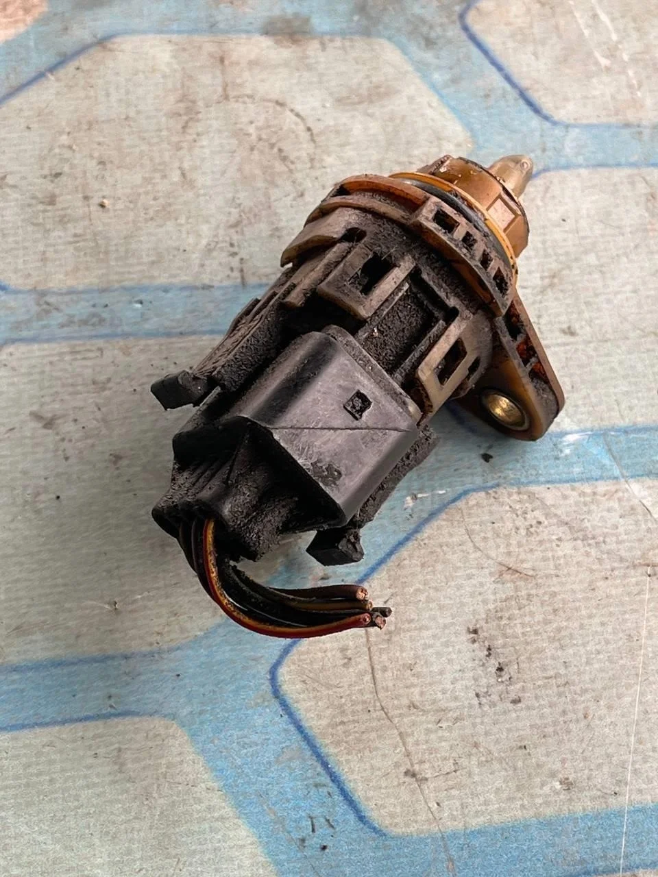 Датчик акпп VW Passat 2001-2005 B5+