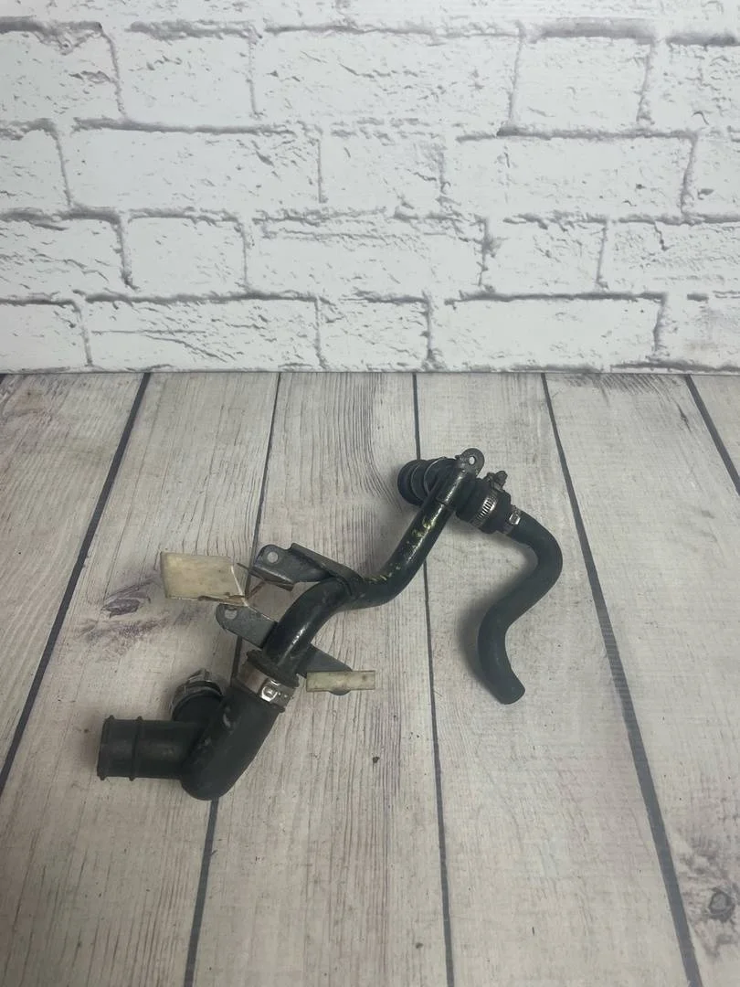 Патрубок воздуховод двс VW Passat 2001-2005 B5+