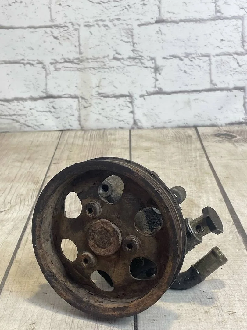 Насос гидроусилителя руля гур VW Passat 2001-2005 B5+