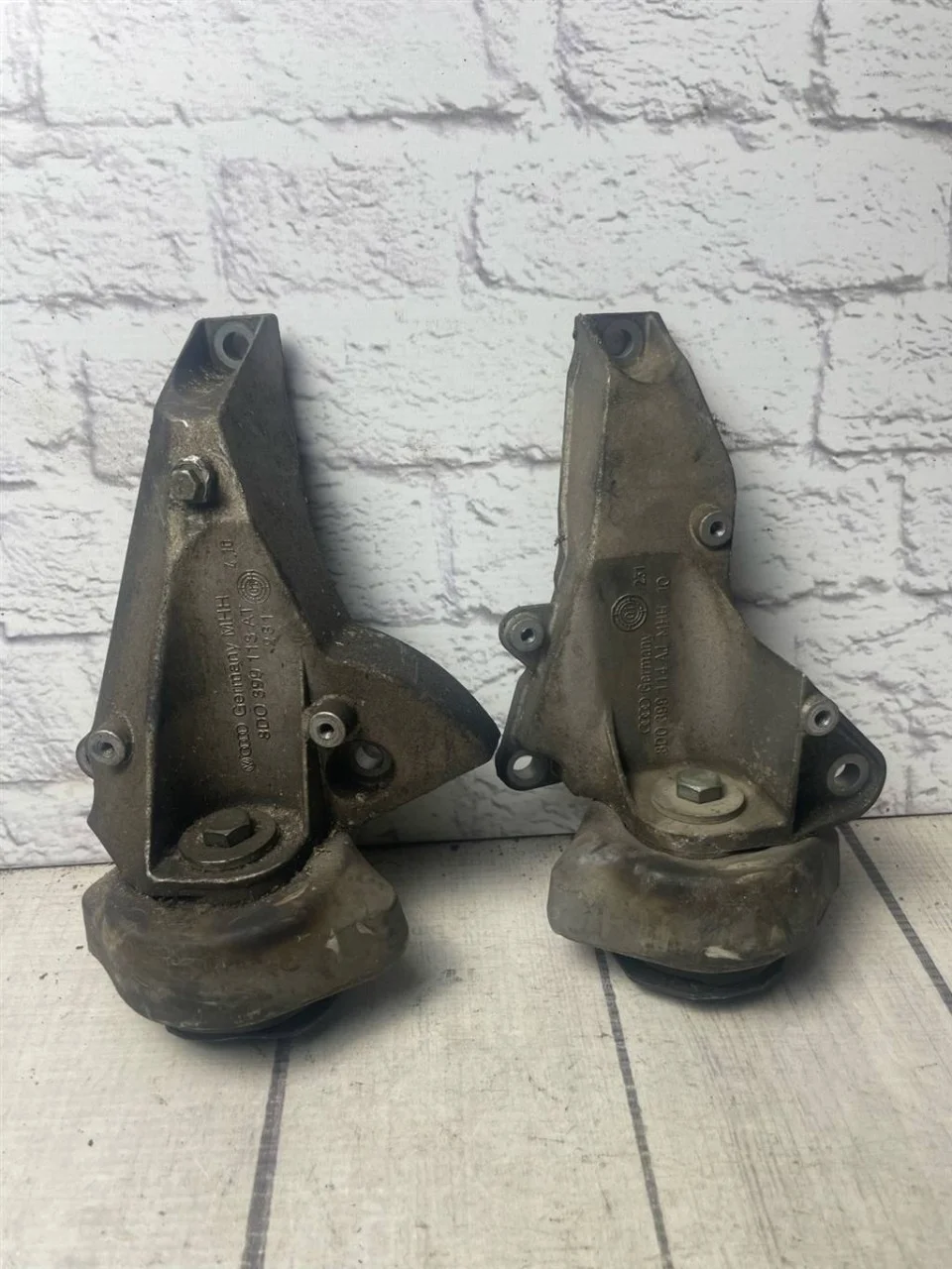 Комплект кронштейнов VW Passat 2001-2005 B5+