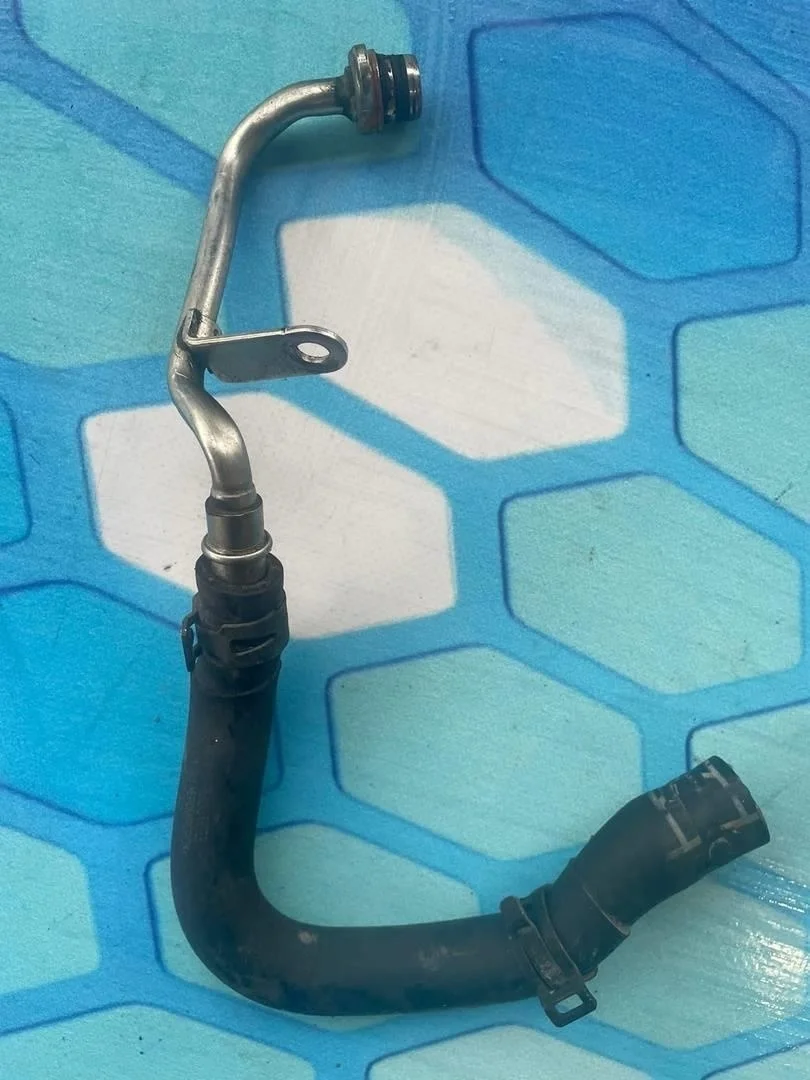 Трубка системы охлаждения VW Passat 2005-2010 B6