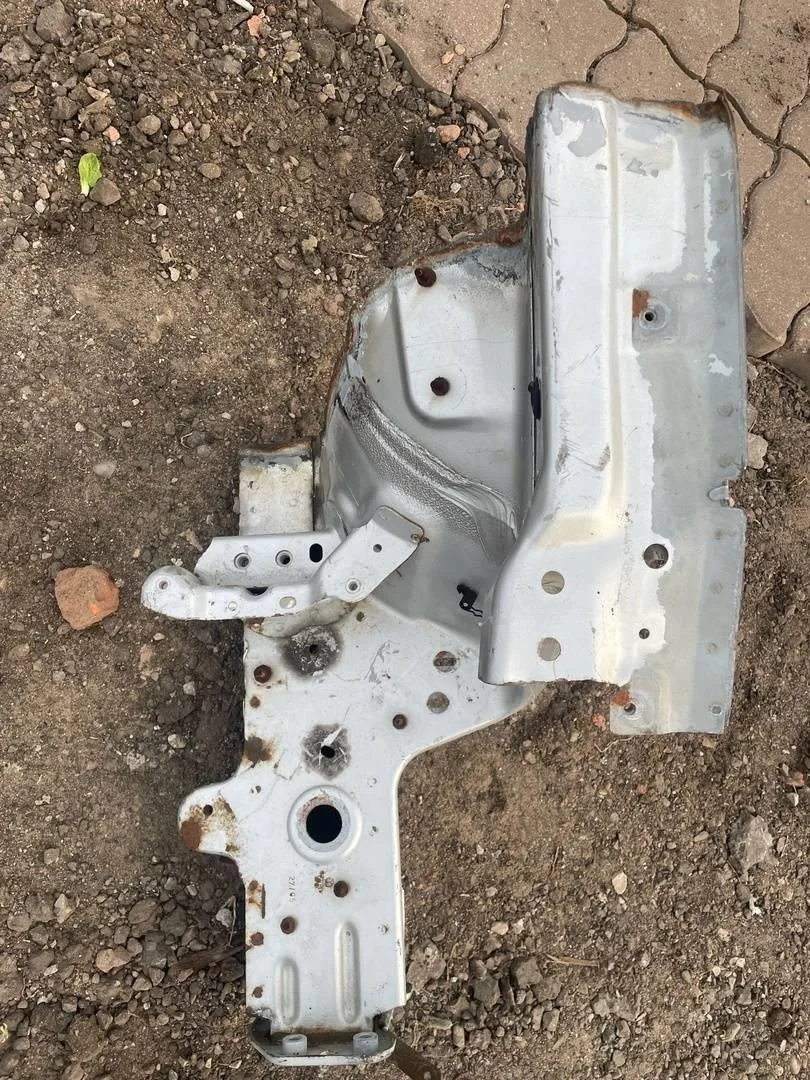 Лонжерон левый короткий до стакана VW Passat 2005-2010 B6