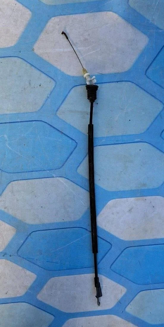 Трос открывания задней двери VW Passat 2005-2010 B6