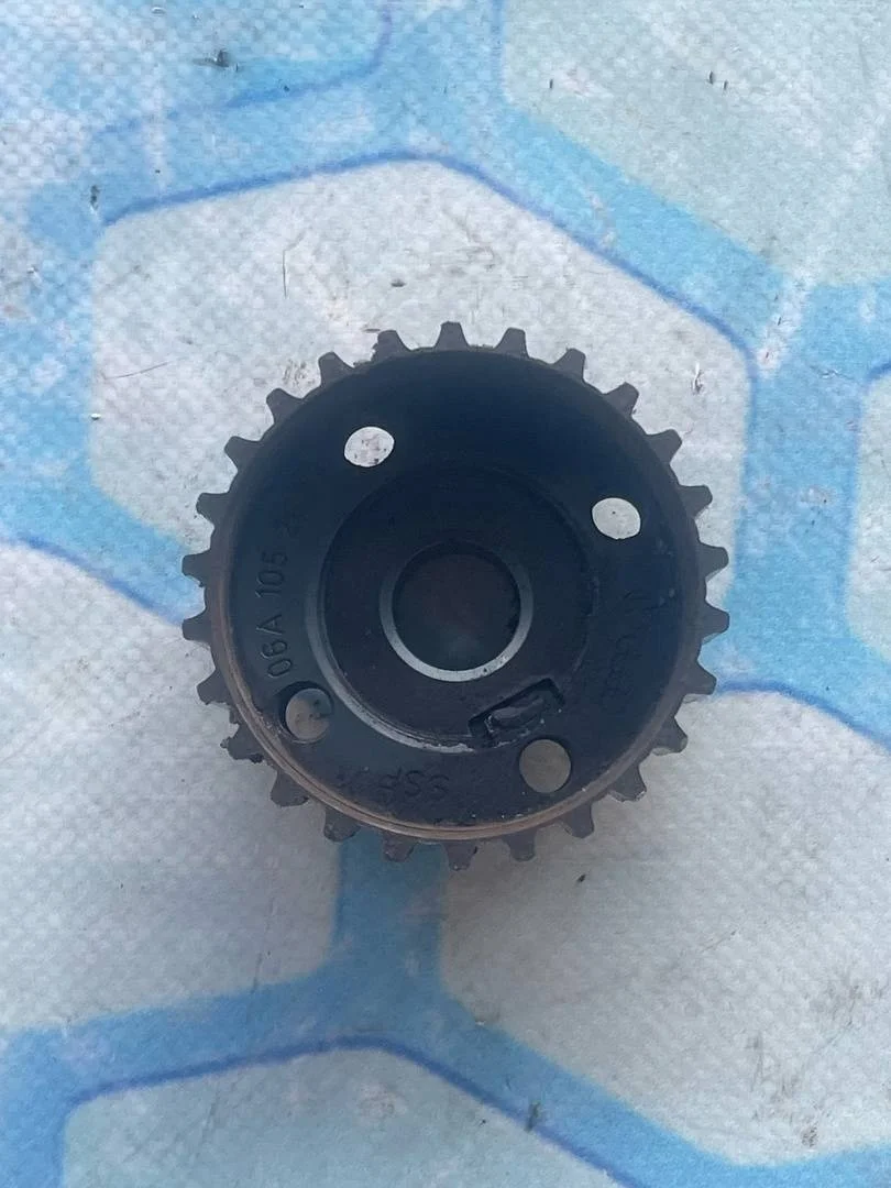 Шкив коленвала VW Passat 2005-2010 B6