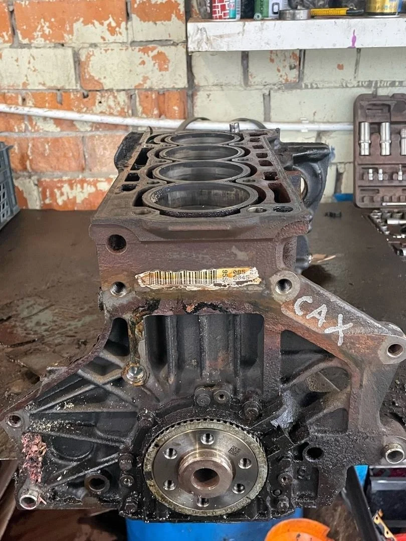 Блок цилиндров двигателя сборе VW Passat 2005-2010 B6