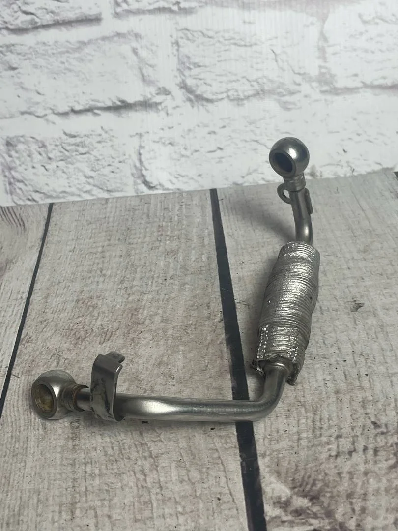 Трубка турбины VW Passat 2005-2010 B6