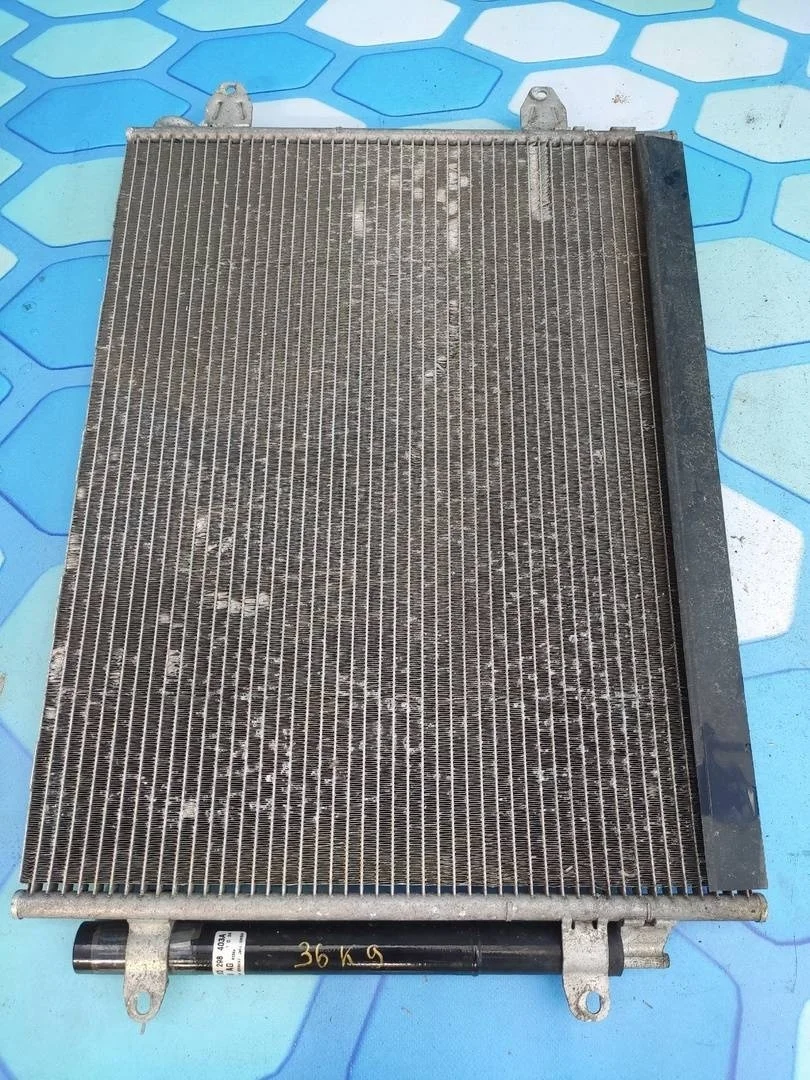 Радиатор кондиционера VW Passat 2010-2016 B7