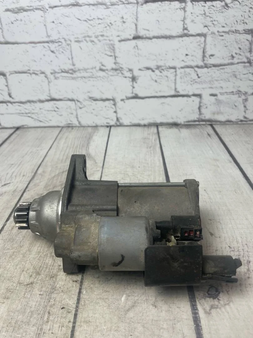 Стартер Audi Q3 2011-2014 8U