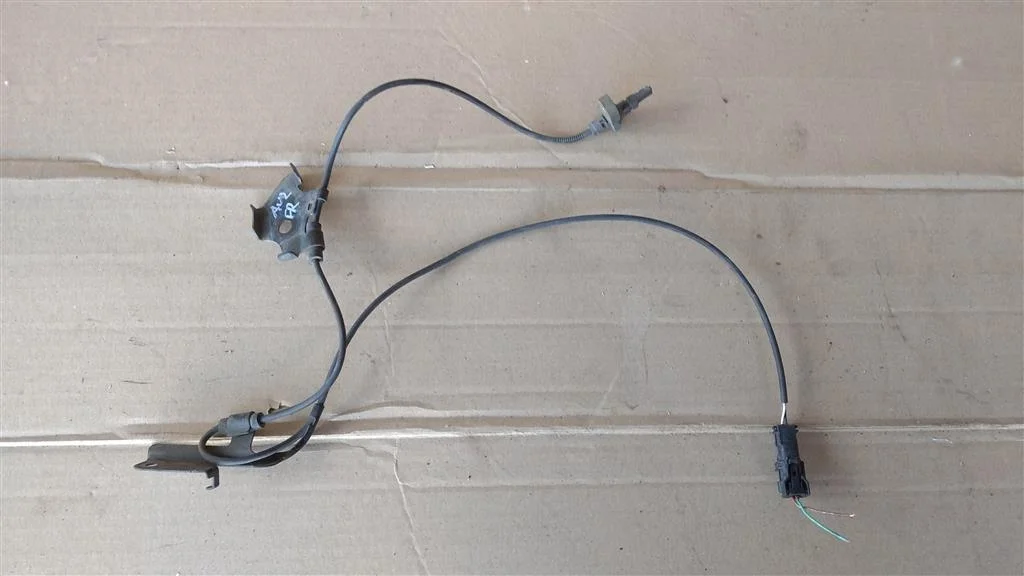 Б.у. датчик abs TOYOTA AURIS ZRE150 TOYOTA AURIS ZRE150