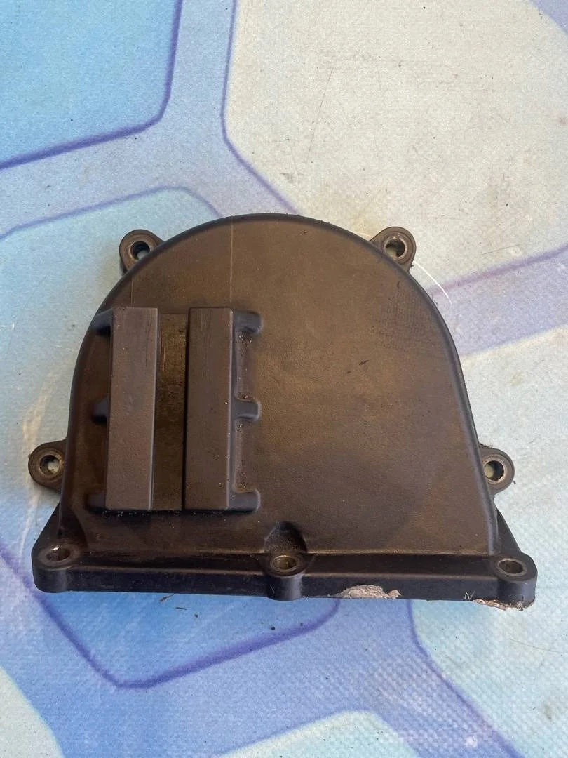 Крышка распредвала Seat Leon 2005-2013 1P1