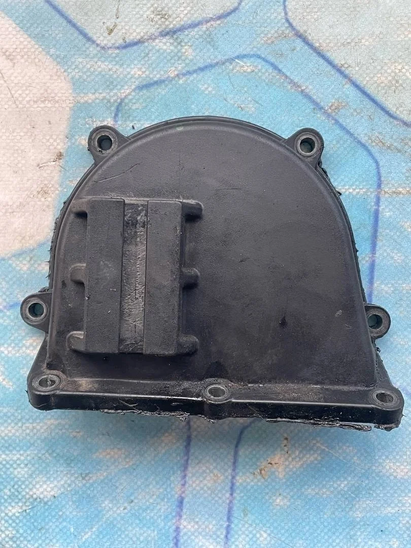 Крышка распредвала Seat Leon 2005-2013 1P1