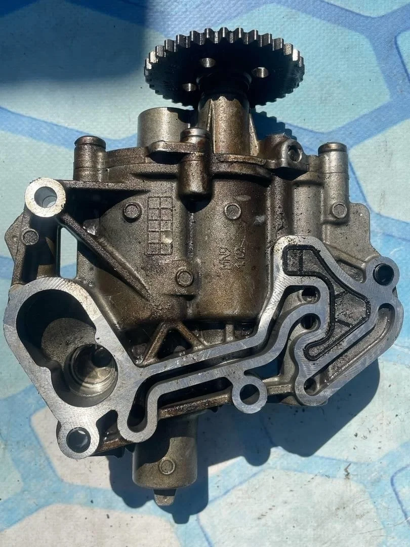 Масляный насос Skoda Kodiaq 2017-.в.