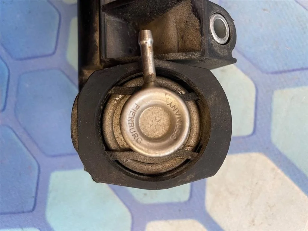 Регулятор давления топлива Skoda Octavia 8 2000-2011 A4