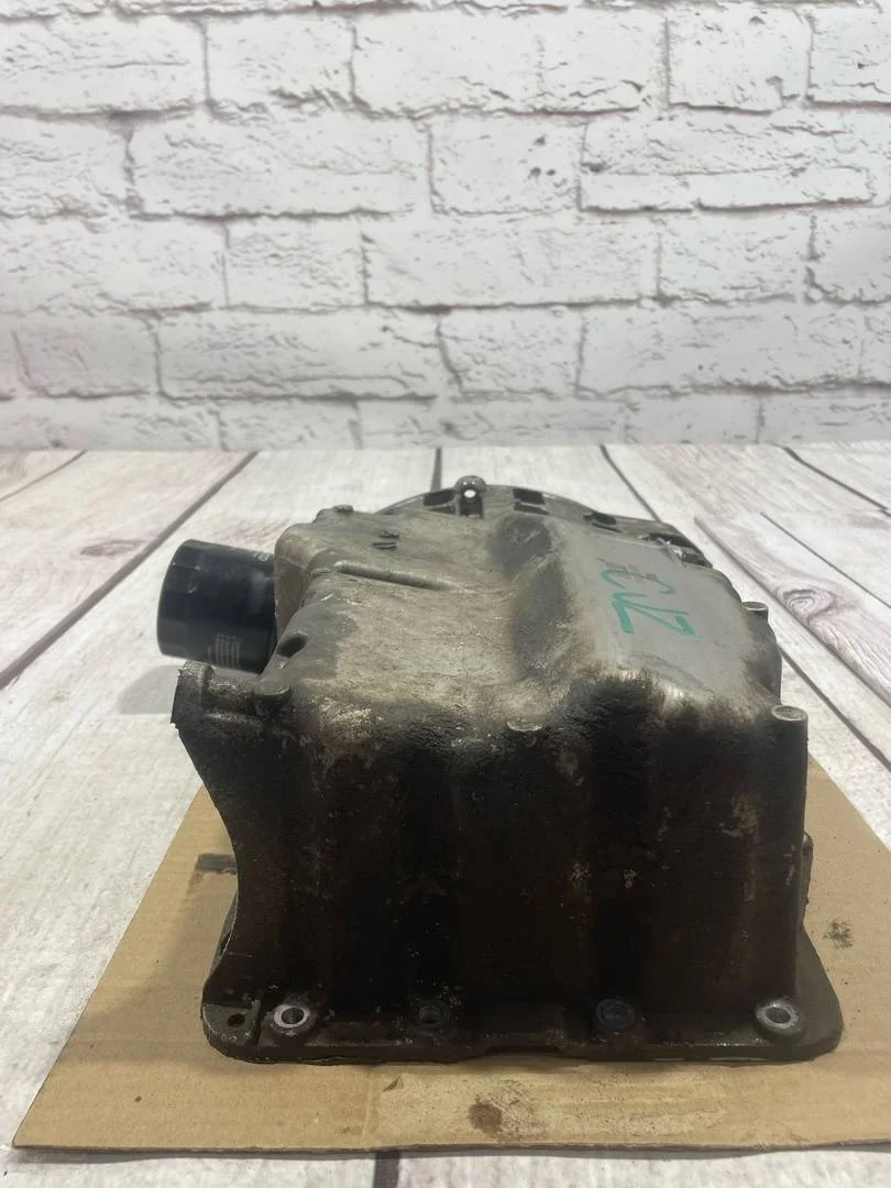 Поддон масляный двигателя Skoda Octavia 2013-2021 A7